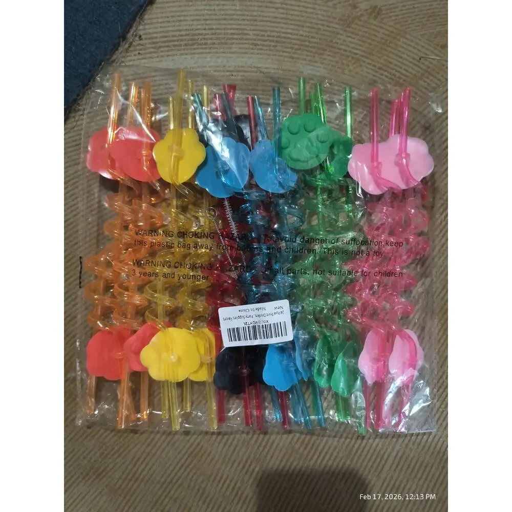 24 Piece Reusable Straws Paw Print Party Favors for Kids + 2 Cleaning Brushes
